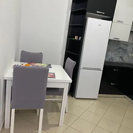 Vicino Al Mare * Vlorë